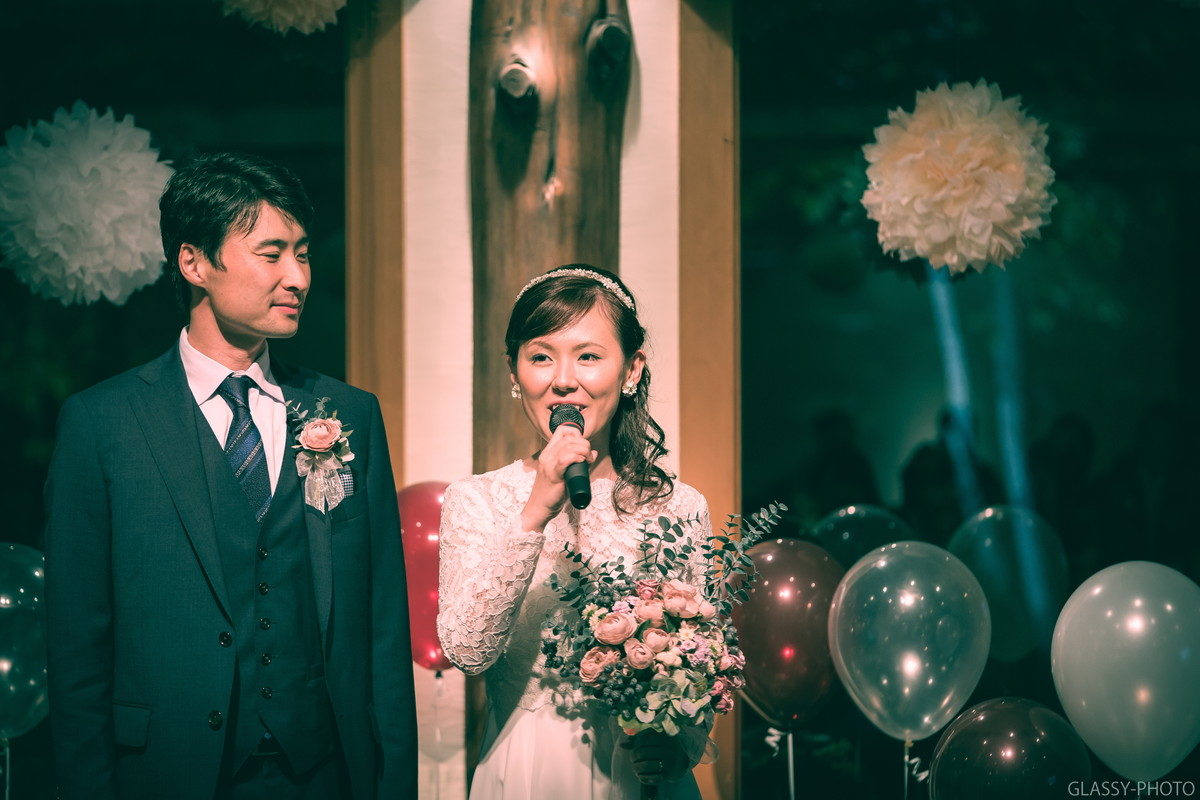 花嫁からの挨拶も入れていきます。披露宴でも最初の花嫁挨拶入れたっていいんですよ